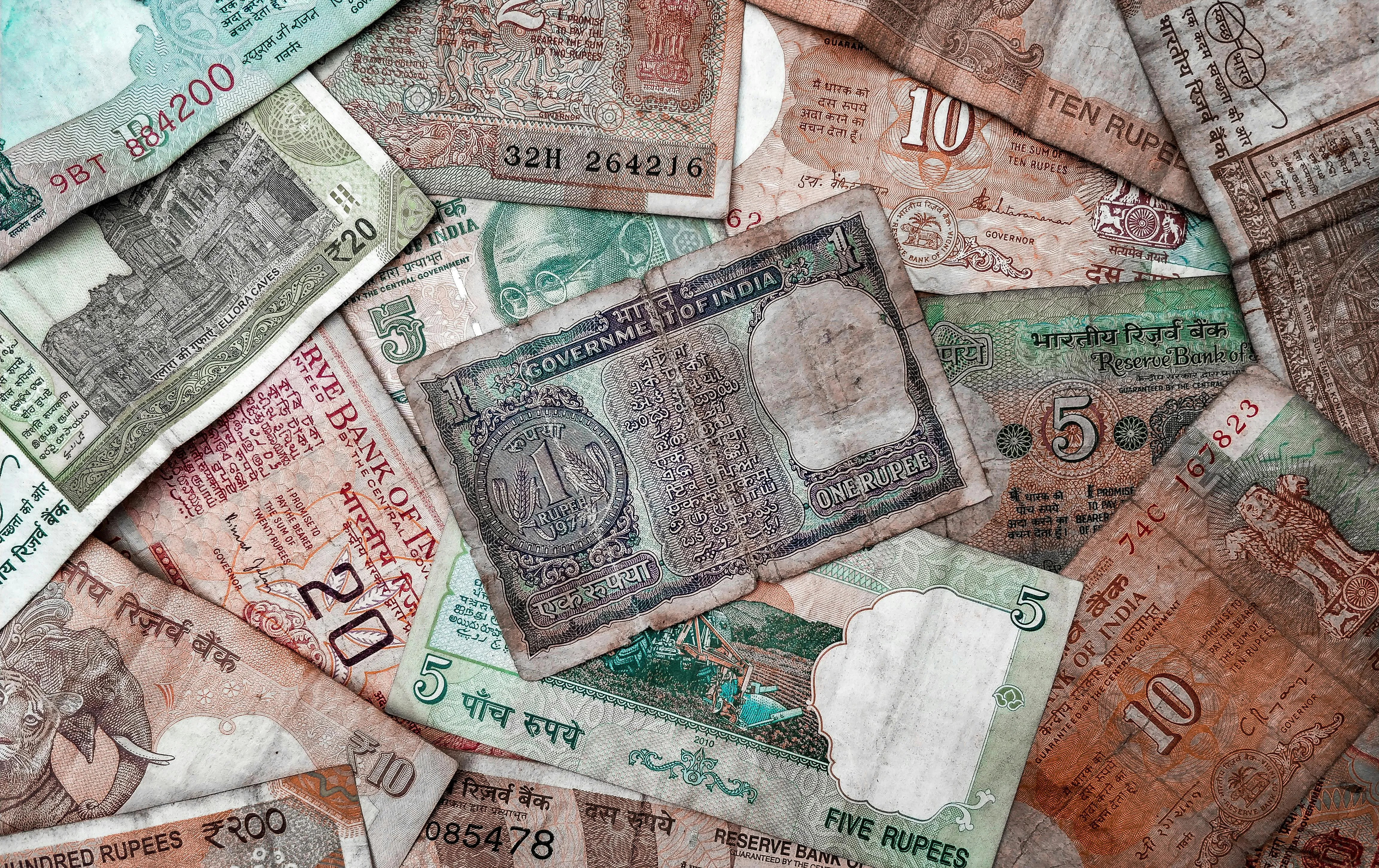 is finance a good career
